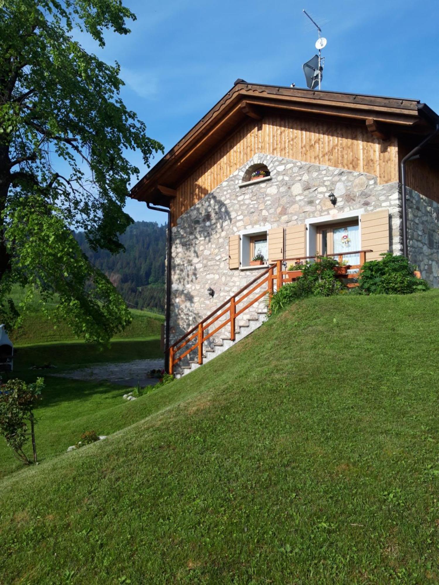 B&B Ai Marchetini Cinte Tesino Exteriör bild